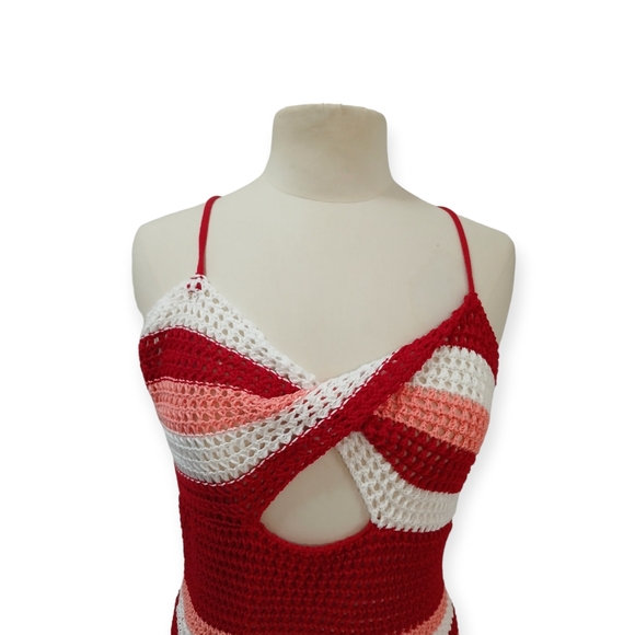 Crochet Swim Cover Up - Picture 7 of 9